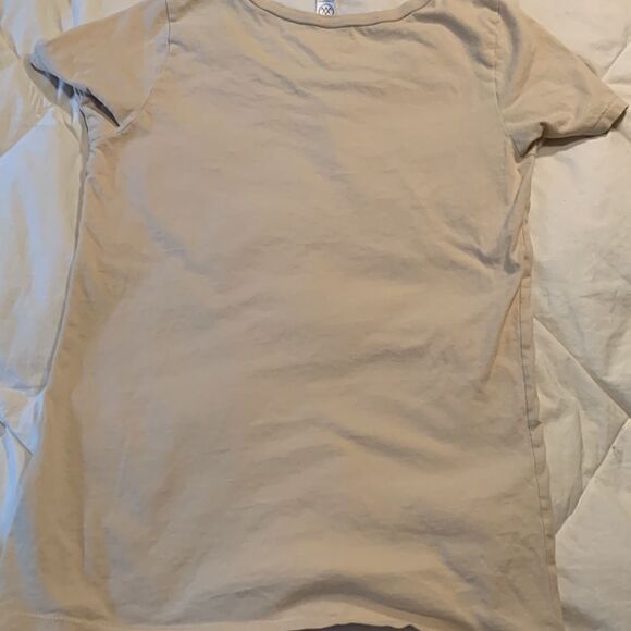 Alternative earth T shirt with bear and deer having tea, made in Peru, medium - Picture 6 of 10